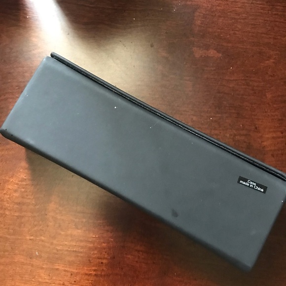 👓VERA WANG Eyeglass Holder/Case - Picture 6 of 10